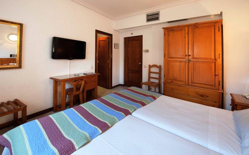 Hotel Martin Toledo Buitenkant foto