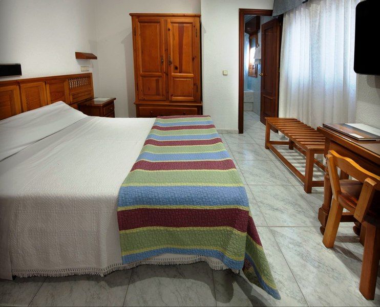 Hotel Martin Toledo Buitenkant foto